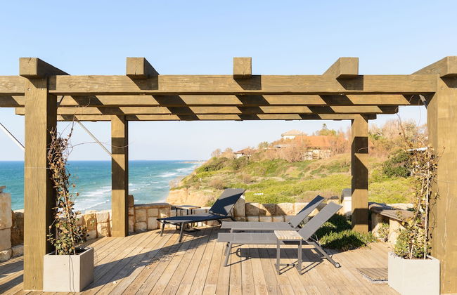 Luxury Villa over the Cliffs by FeelHome - Foto 43