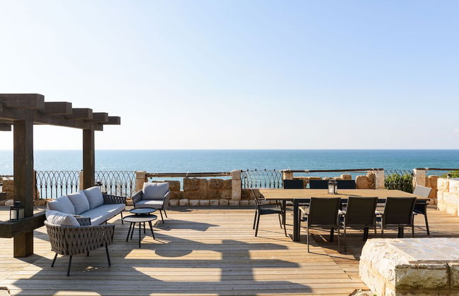 Luxury Villa over the Cliffs by FeelHome - Foto 41