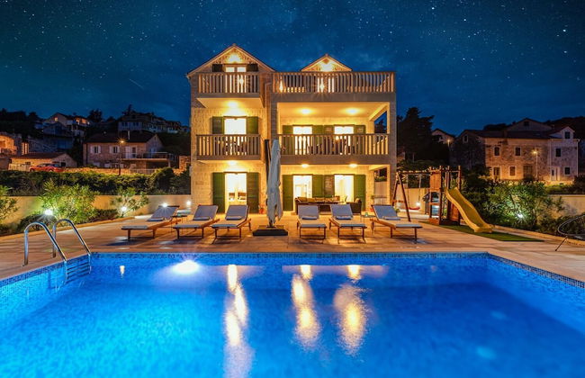 Villa Gold - Private Pool & Grill - H - Foto 38