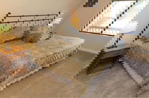 Photo 2 - Seven Springs 1 Bedroom Deluxe Condo, Pet Friendly! by RedAwning - Save 10% on 3 Nights, 15% on 5 Nights!