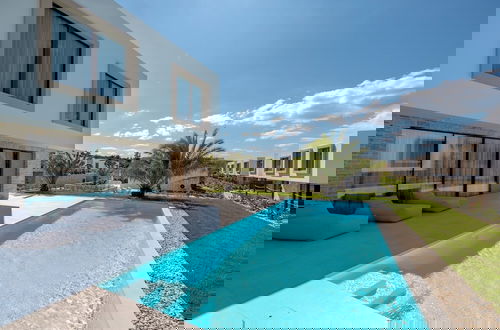 Photo 37 - The Palms Resort