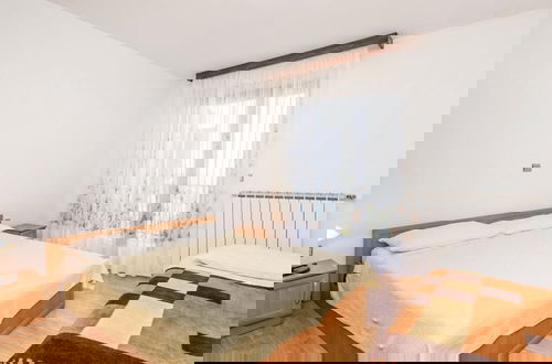Foto 5 - Elegant Brsec Apartments With Sea View