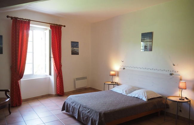 Country House in Lussan Near Pont du Gard - Photo 2