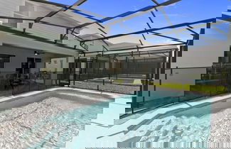 Foto 2 - Perfect 5 Bed Villa Just For You And Your Family 5 Bedroom Villa by RedAwning