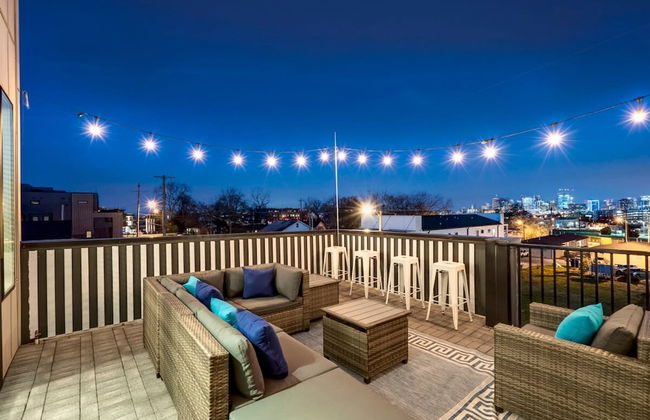Luxury Townhome With Rooftop Deck Skyline Views - Foto 13