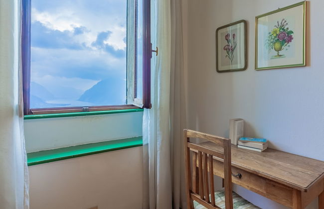 Family Villa with Stunning Lake View - Foto 21