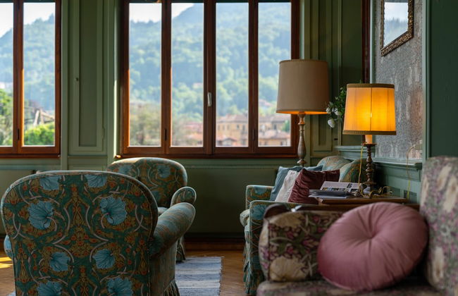 Family Villa with Stunning Lake View - Foto 38