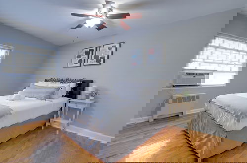 Photo 6 - Prime Alexandria Location Corporate Apt