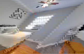 Photo 2 - Prime Alexandria Location Corporate Apt