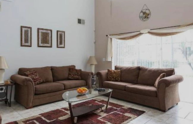 5 bed Private Lakeside Villa and South Facing Pool - Foto 11