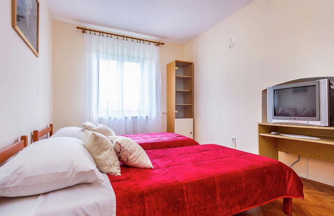 Apartment in Gajana With Mini Football Field - Foto 3