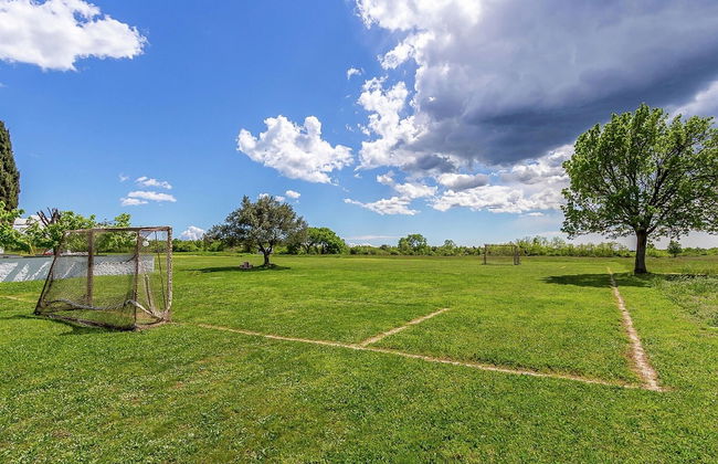 Apartment in Gajana With Mini Football Field - Foto 20