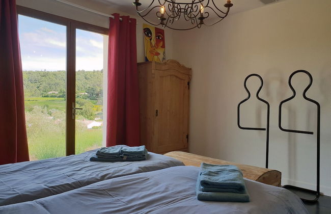 Villa With Heated Pool, Jacuzzi, Sports Field and Stunning Views - Foto 2