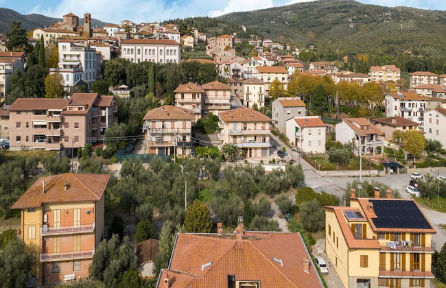 Spacious Lakefront Apartment - Foto 39