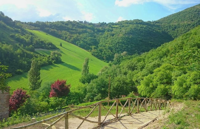 Spacious Villa With Pool in Fabriano Italy - Foto 73