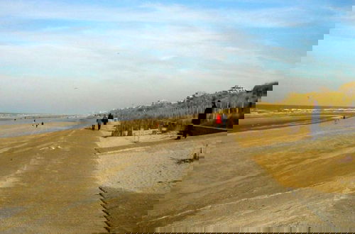 Photo 37 - Flat in Knokke With Pier and Sea Views