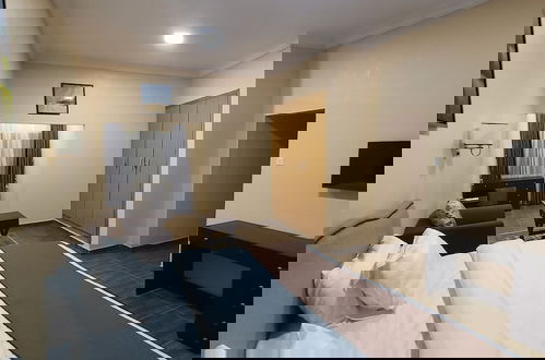Photo 10 - Modupeore Apartments