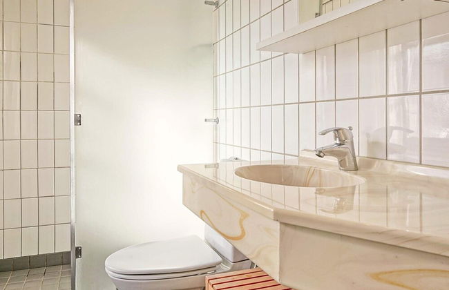 5 Person Holiday Home on a Holiday Park in Gudhjem - Foto 7
