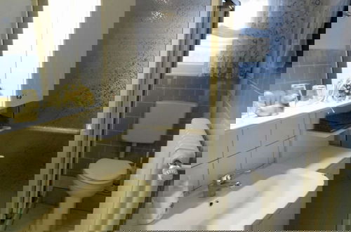 Foto 10 - 