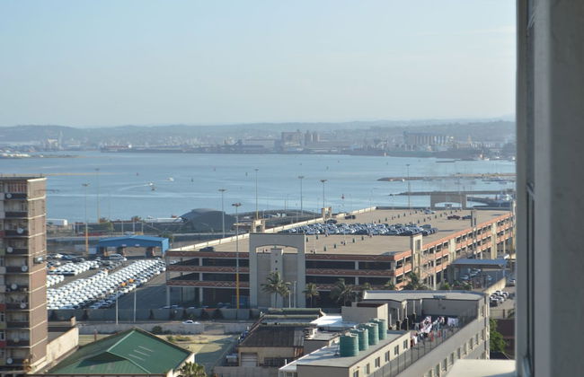 Ocean View Apartment - Photo 18