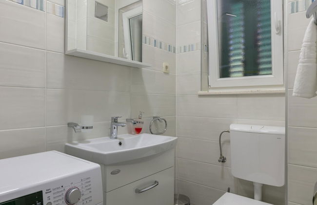 Charming Villa With Pool ,140m From the sea - Foto 15