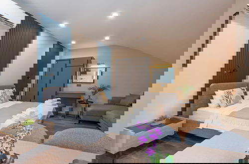 Photo 18 - Doqu Suites Hotel