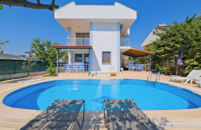 Talia deniz manzaralı 4 odalı lüks Villa - Photo 24