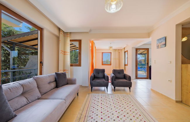 Talia deniz manzaralı 4 odalı lüks Villa - Photo 17