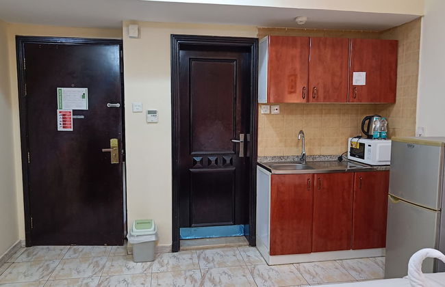 RUWI BEACH HOTEL APARTMENTS - Photo 29
