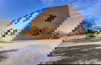 Foto 1 - Pet-friendly Farmhouse With Pool