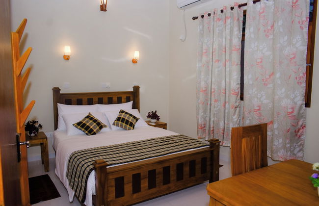 Serene Vista Villa - Photo 13