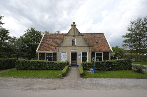 Foto 2 - Comfortable Villa With Garden, Near the Wadden Sea