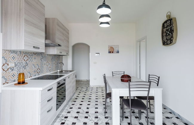 Casa Adda Apartments by Wonderful Italy - Photo 30