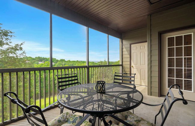 T Time Getaway - Overlooking Golf Views! - Foto 28