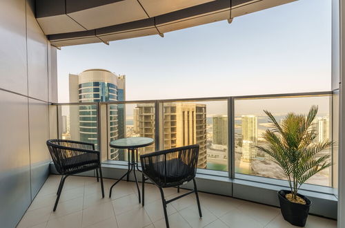 Foto 19 - Maison Privee - Elegant and Panoramic Sea View Apt on Al Reem Island