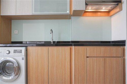 Photo 5 - Comfort And Minimalist Studio Menteng Park Apartment