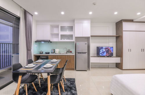 Photo 28 - Luxury Apartment Dcapital Tran Duy Hung