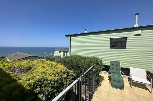 Photo 21 - Stunning Hillside Sea View 2-bed in Barmouth