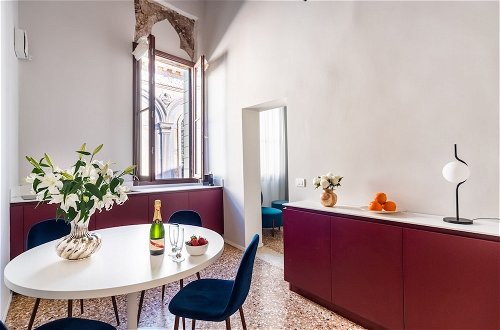 Foto 51 - Palazzo Miracoli Apartments