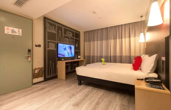 The Ibis Hotel - Foto 9