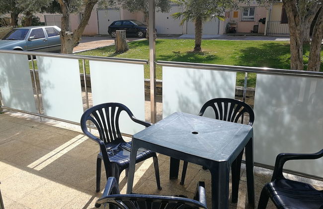 Apartment With Community Pool for 4 People - Riells Area - Foto 7
