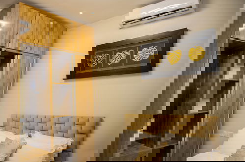 Foto 45 - unreal homes