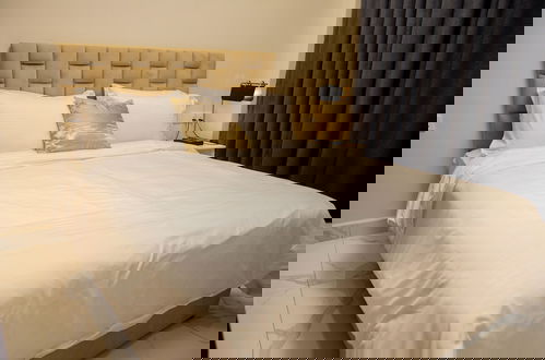 Foto 46 - unreal homes