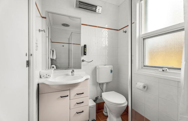 Montblu at Echo Point - Photo 63