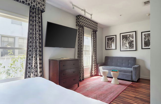 The Crescent Hotel Beverly Hills, Sonder by Marriott Bonvoy - Foto 21
