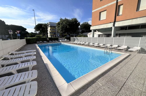 Photo 13 - Flat in a Building With a Beautiful Pool - Beahost