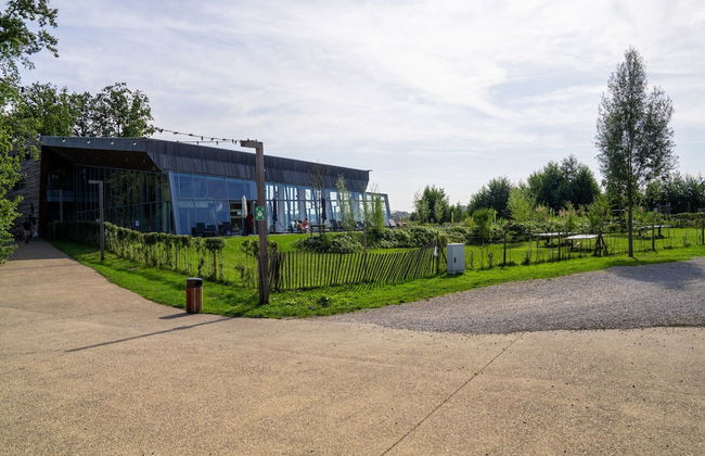 Treehouse in Tournai With Sauna and Terrace - Foto 27