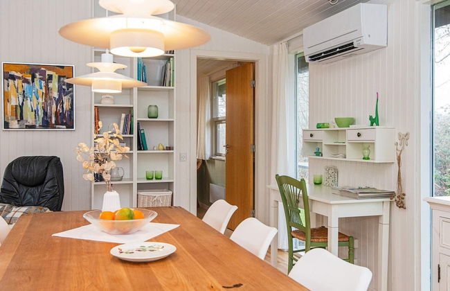 4 Person Holiday Home in Orsted - Foto 7
