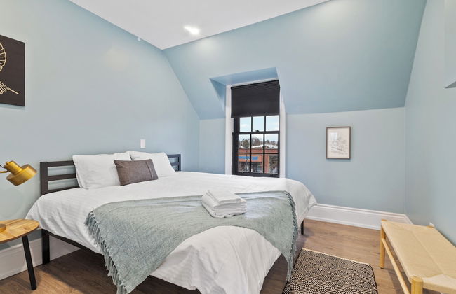 Downtown Collingwood Condos - Photo 25