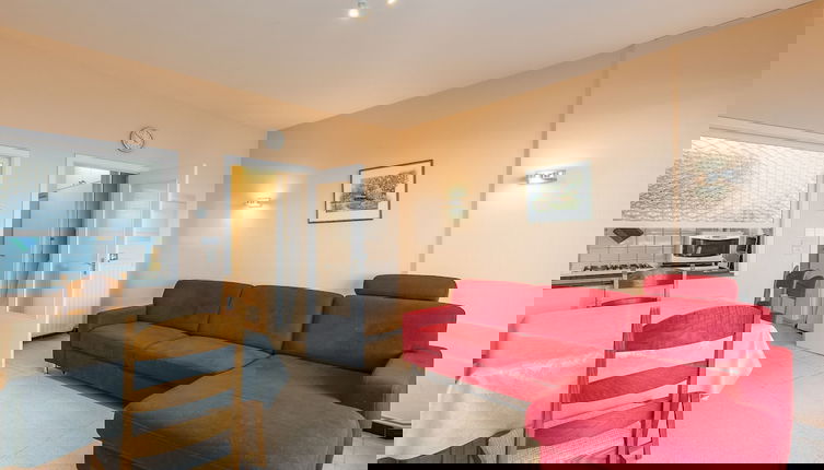 Foto 1 - Cosy Apartment With Sunny Terrace